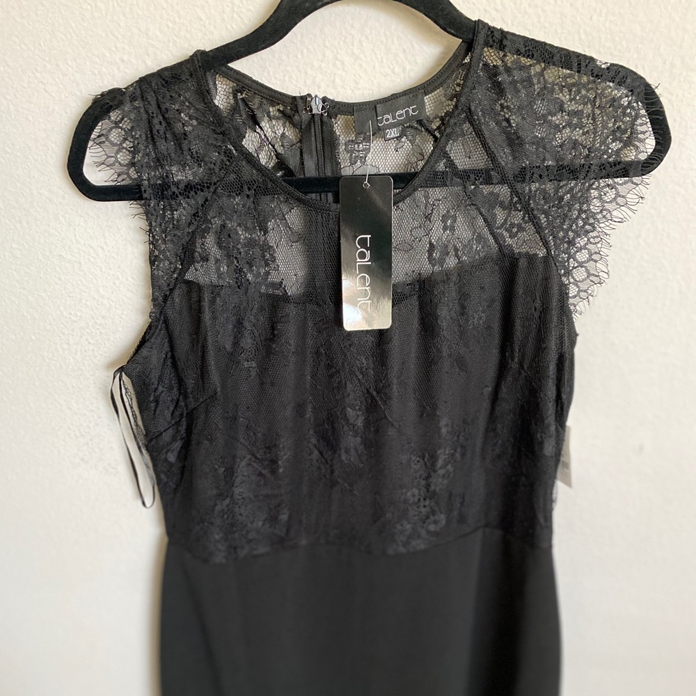 Dress - Picture 3 of 5